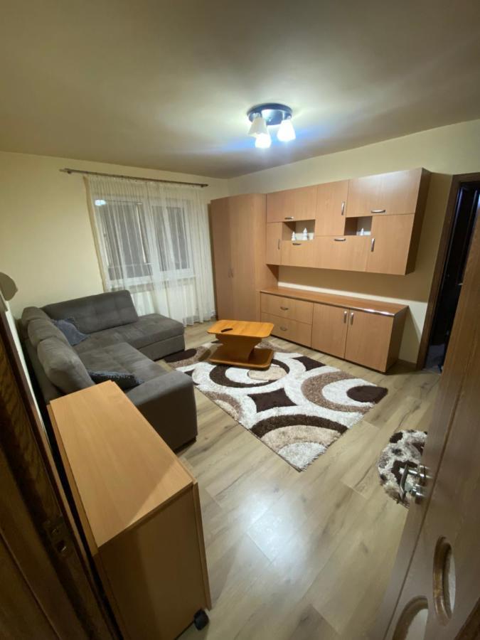 Apartament Regim Hotelier Deva Exterior foto